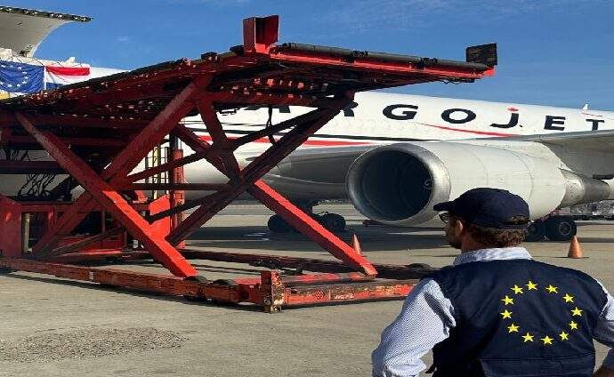 Llega a Venezuela un avión con 30 toneladas de ayuda humanitaria enviadas por la Unión Europea