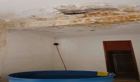 Deterioro estructural amenaza la Biblioteca Pública de Los Millanes en la Isla de Margarita