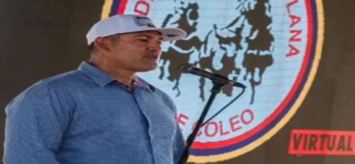 Alex Cabrera lidera la Feveco para profesionalizar el coleo venezolano