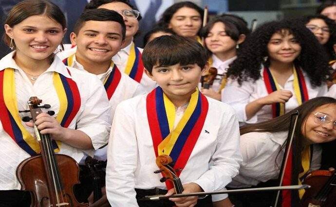 El Sistema abre proceso de inscripción gratuito para niños y jóvenes en todo el país