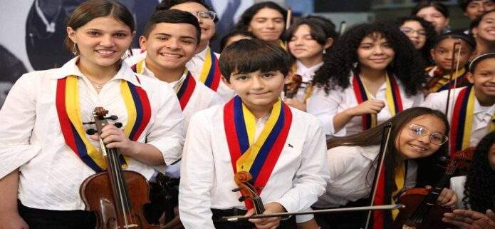El Sistema abre proceso de inscripción gratuito para niños y jóvenes en todo el país