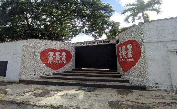Fe y Alegría requiere más de un millón de dólares para reparar escuelas dañadas por los terremotos