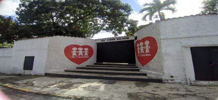 Fe y Alegría requiere más de un millón de dólares para reparar escuelas dañadas por los terremotos