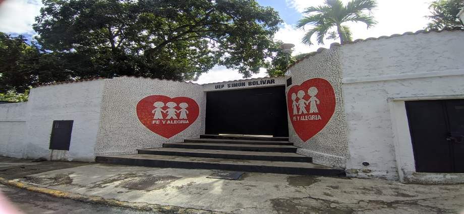 Fe y Alegría requiere más de un millón de dólares para reparar escuelas dañadas por los terremotos