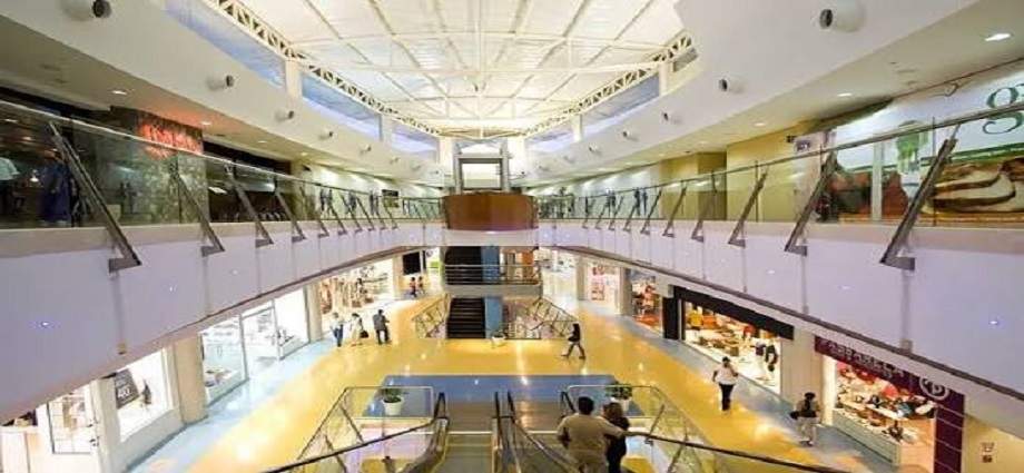 Centros comerciales mantendrán plan de ahorro energético por ocho semanas