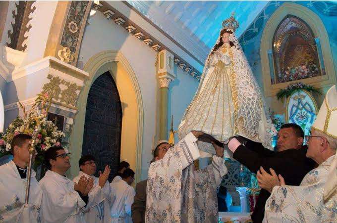 La Iglesia católica orienta las festividades de la Virgen del Valle hacia la oración y el duelo