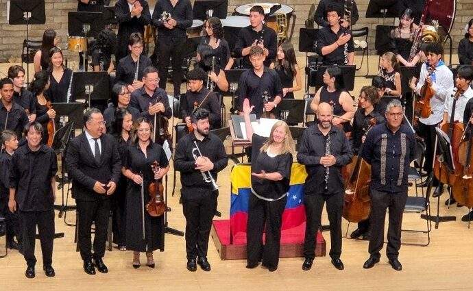 La Orquesta Sinfónica Simanof triunfa en Japón con un emotivo recorrido solidario y cultural