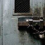 Pensando con décima, frases celebres: Kafka, Camus y el dilema de la libertad