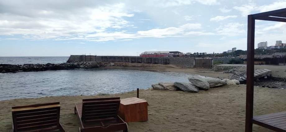 Gobernación de La Guaira mantiene la restricción del uso de playas