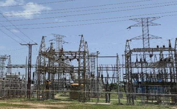 Proponen privatizar el sistema eléctrico y recurrir a fondos internacionales para frenar la crisis en Nueva Esparta