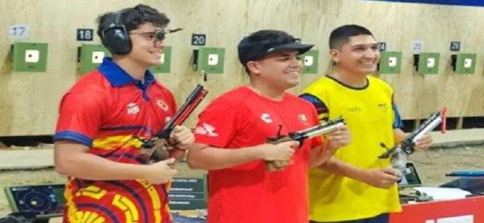 Tiro, bowling y fútbol impulsan a Venezuela en el medallero