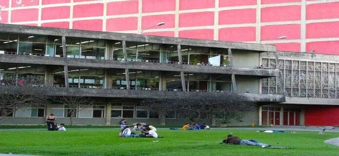 Las principales universidades de Caracas reanudarán clases en septiembre tras los sismos de junio