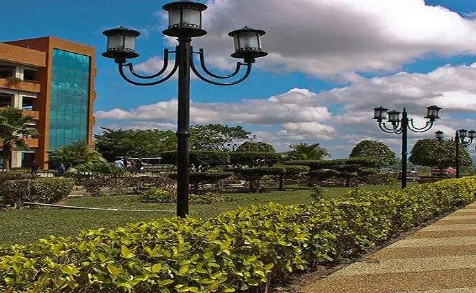 La Universidad Yacambú amplía su oferta académica e impulsa alianzas estratégicas en el oriente del país