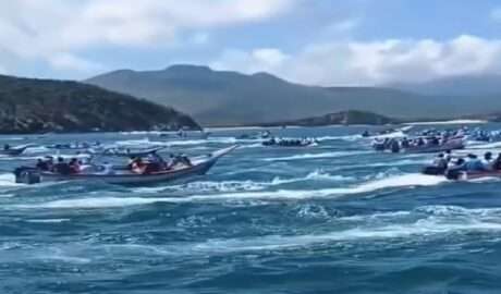 Pescadores de Manzanillo rinden tributo a la Virgen del Valle