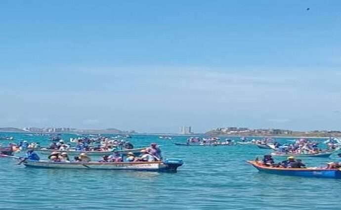 Pescadores de Pampatar preparan el tradicional Barloventeo en honor a la Virgen del Valle