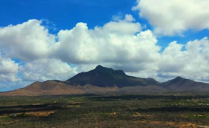 Estudiantes de la URBE obtienen máxima calificación con documental sobre el Monumento Natural Cerro Santa Ana