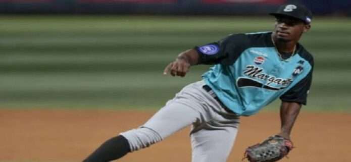 Claudio Custodio regresa a Bravos de Margarita para la temporada 2026-2027