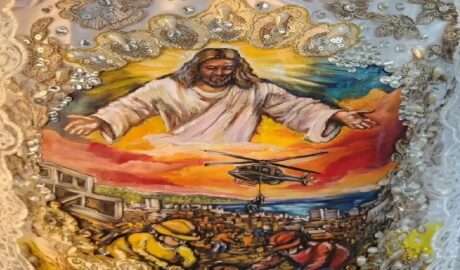 Obra artística de la Virgen del Valle creada por Fausto Indriago en homenaje a los héroes de rescate.