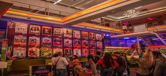 Microteatral Caracas despide su temporada 2026 en el CCCT con 22 obras en cartelera