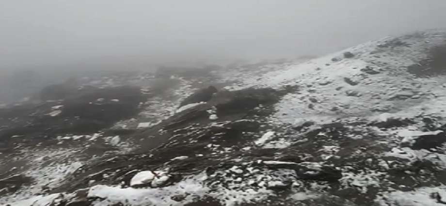 Pico Espejo se cubre de nieve: Espectacular nevada sorprendió a Mérida este 20 de septiembre