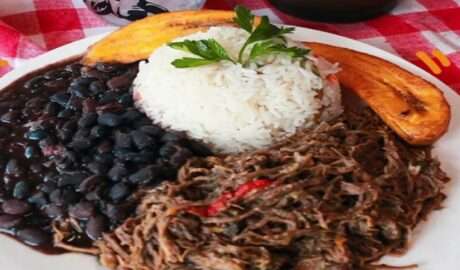 El pabellón criollo vence al ceviche peruano y conquista el Mundial de Comidas de Ibai Llanos