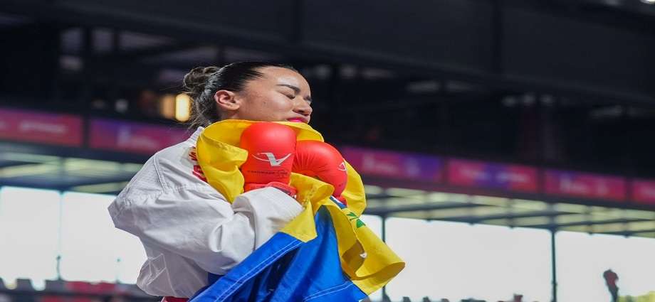 Venezuela suma múltiples podios en karate, tenis de mesa, surf, bádminton y canotaje