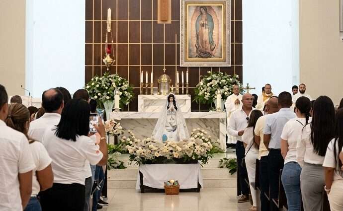 La fe por la Virgen del Valle vuelve a reunir a la comunidad venezolana en Miami