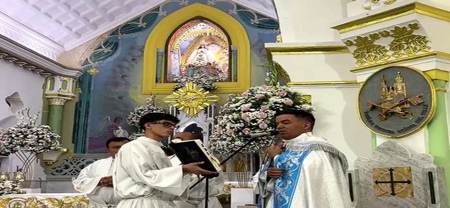 Inician fiestas patronales por los 115 años de la coronación canónica de la Virgen del Valle