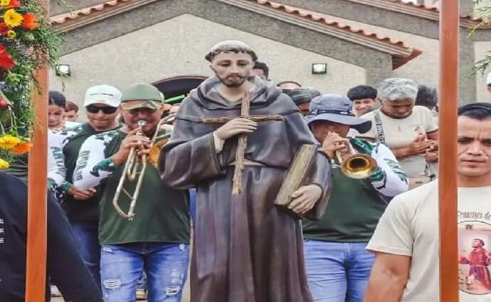 Macanao celebró la Eucaristía en honor a San Francisco de Asís en Boca del Río