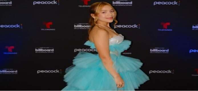 Venezolana Anny deslumbra en la alfombra roja de los Billboard Latin 2026
