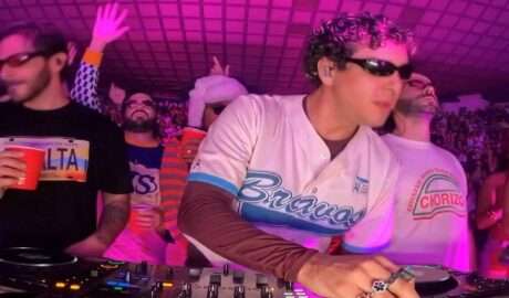 Beto Montenegro, vocalista de Rawayana, asumirá la dirección creativa y de imagen de los Bravos de Margarita