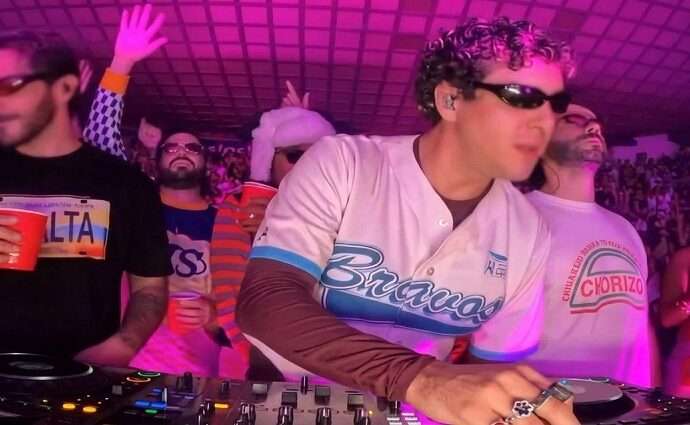 Beto Montenegro, vocalista de Rawayana, asumirá la dirección creativa y de imagen de los Bravos de Margarita