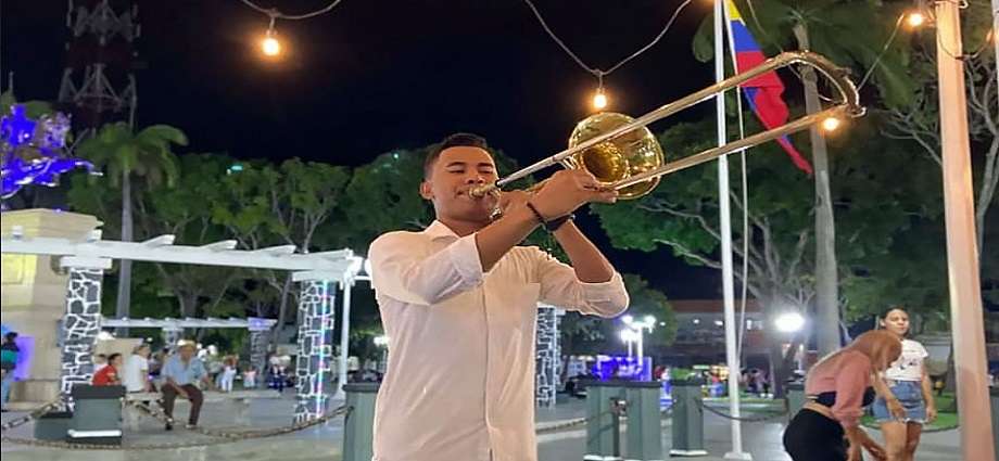 El trombonista Hugo Joseph Brizuela gana el primer lugar en prestigioso concurso en Francia