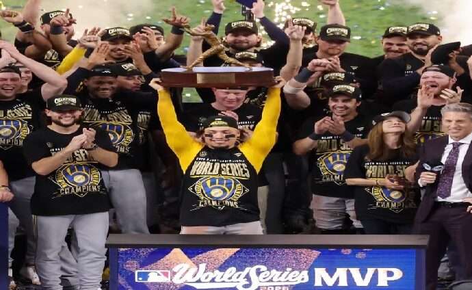 William Contreras se corona Campeón de la Serie Mundial 2026 con Milwaukee y se lleva el MVP
