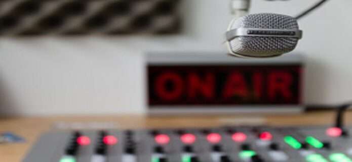 La radio celebra su día reafirmando su valor frente a la era digital y los nuevos desafíos de comunicación