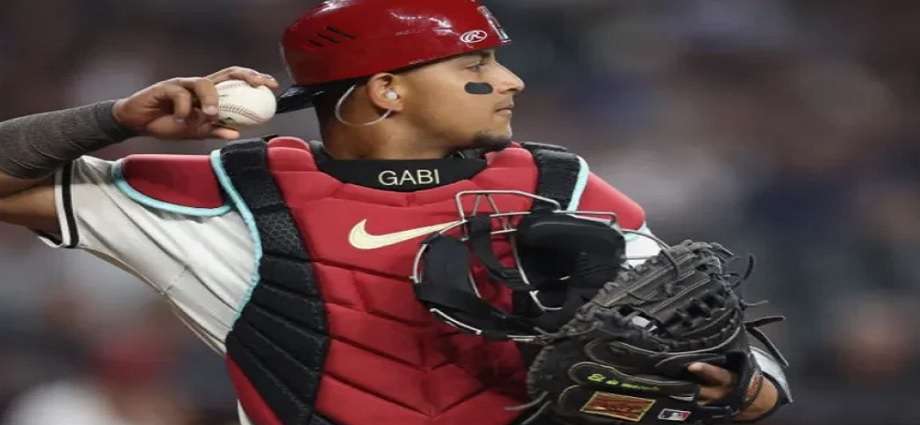 Gabriel Moreno gana el Premio Luis Aparicio 2026