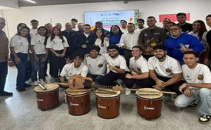 Fundación Gaiteros de Corazón dota de instrumentos a agrupaciones infantiles y universitarias del Zulia