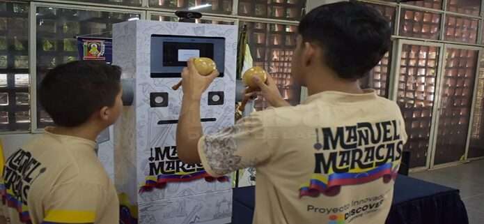 Desarrollan a "Manuel Maracas", un robot con inteligencia artificial que enseña música tradicional venezolana