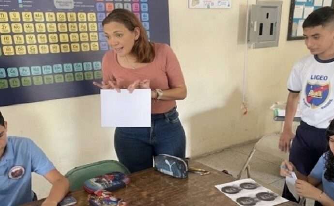 Rinden homenaje a Alí Primera con el taller de dibujo "Rostros del Cantor del Pueblo"