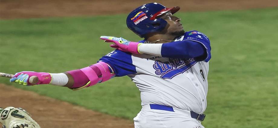 Tiburones se impone en un festival de bateo ante Leones y Caribes frena a Bravos