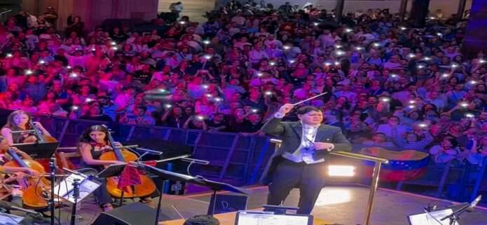 El emocionante momento en Zaragoza donde más de 10.000 personas cantaron a Venezuela